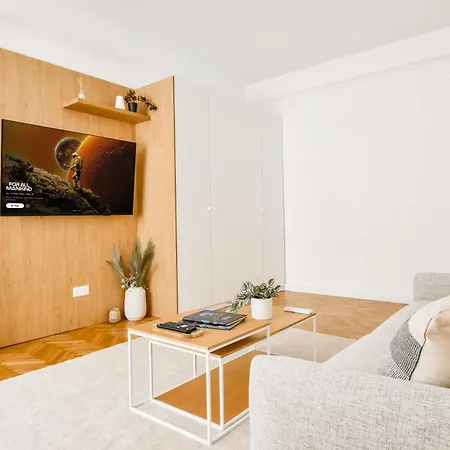 Lift - Duplex - King Beds - 5min To Vitosha * Sofie