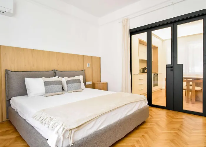 Lift - Duplex - King Beds - 5min To Vitosha Apartamento *