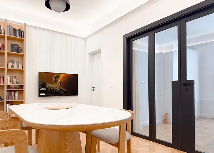 Lift - Duplex - King Beds - 5min To Vitosha * ソフィア