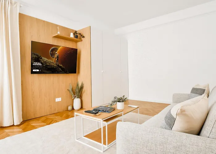 Lift - Duplex - King Beds - 5min To Vitosha * Sofya